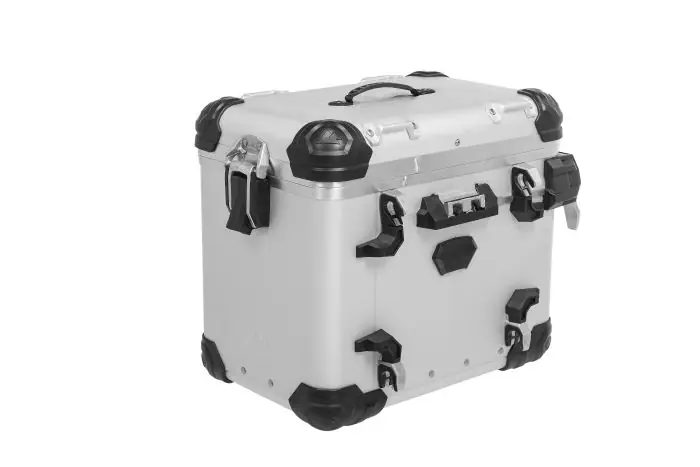 01_050_6036_0-zega_evo_and_s_aluminium_pannier_45_litres_right (1)